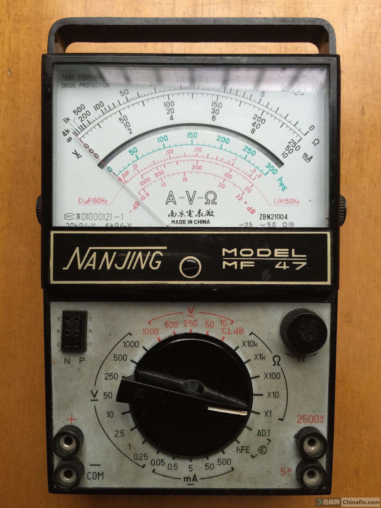 十分钟,修好MF47万用表RX1档调零不稳故障-