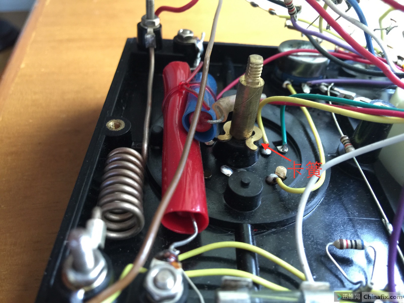 十分钟,修好MF47万用表RX1档调零不稳故障-