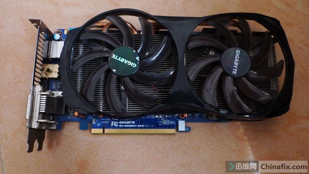 拆修一张掉件严重的技嘉gtx660显卡