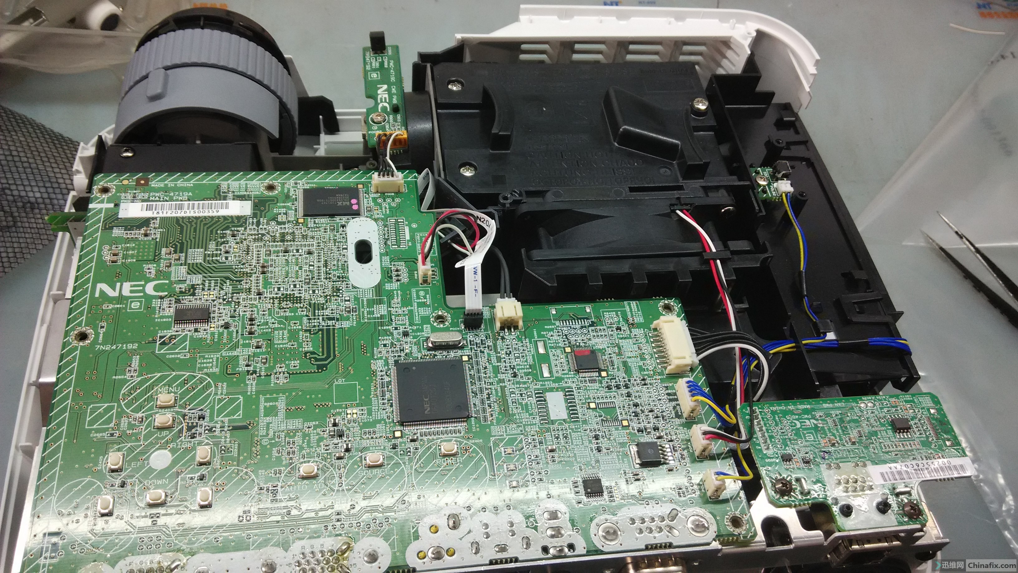 第一次换NEC DLP投影机的DMD芯片-迅维网维