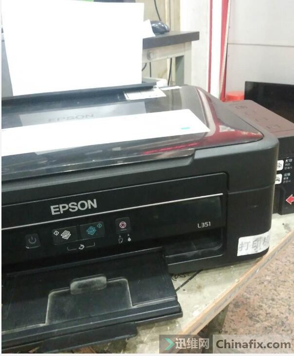 epsonl351走纸不正卡纸如何解决