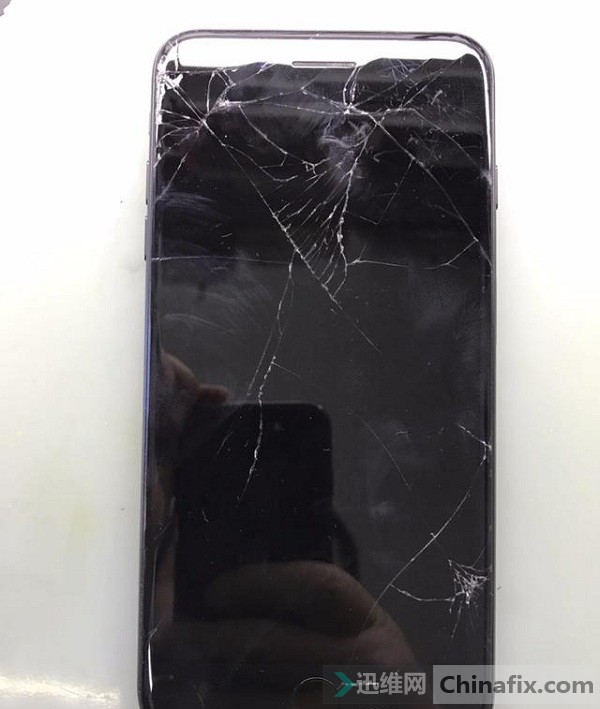 iphone7plus 碎屏修复全过程!