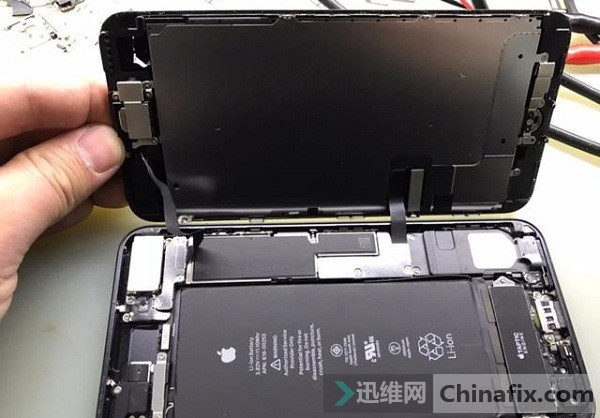 iPhone7Plus 碎屏修复全过程!-迅维网维修论坛