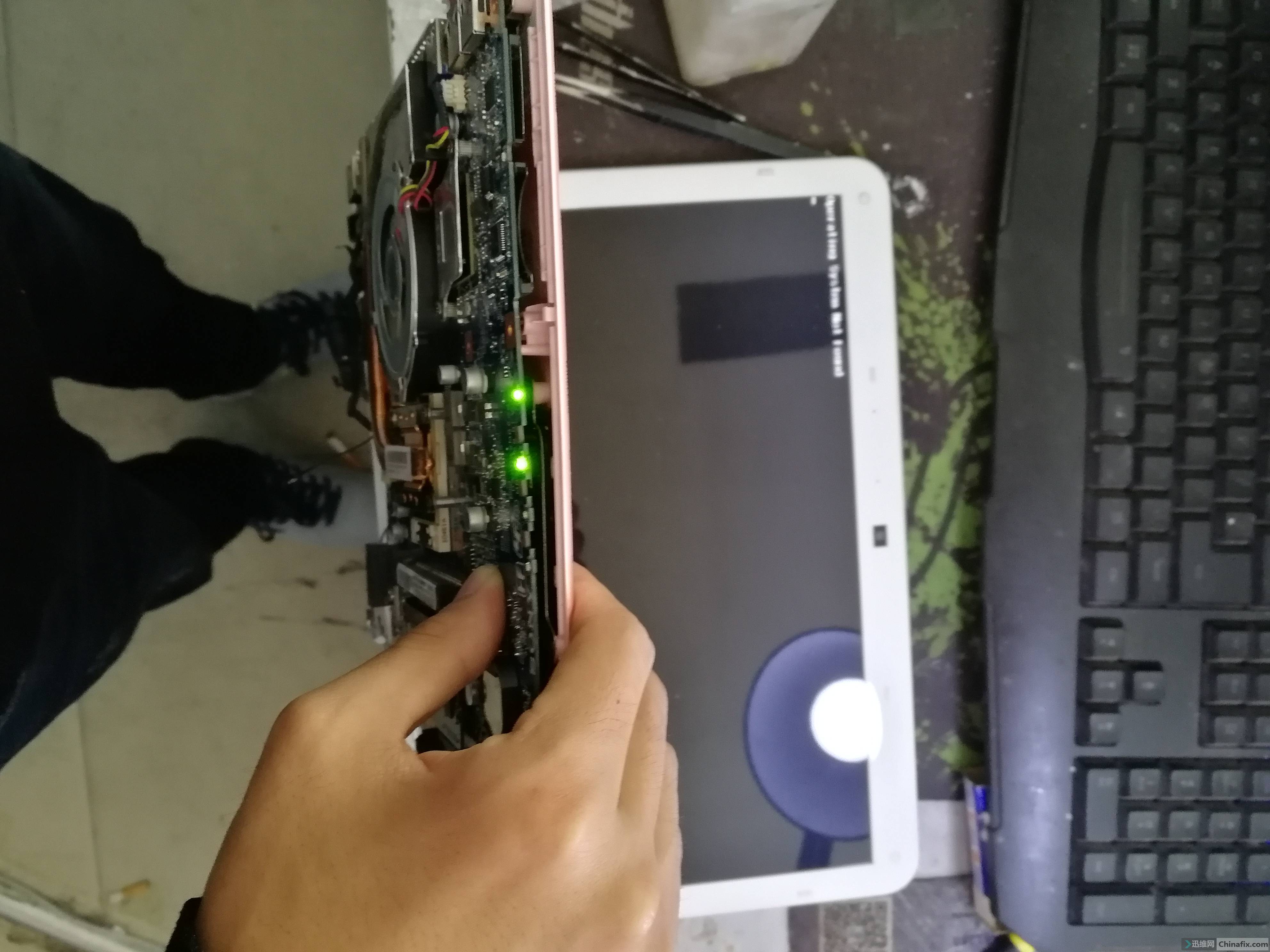 索尼SVE141P13T不开机-迅维网维修论坛