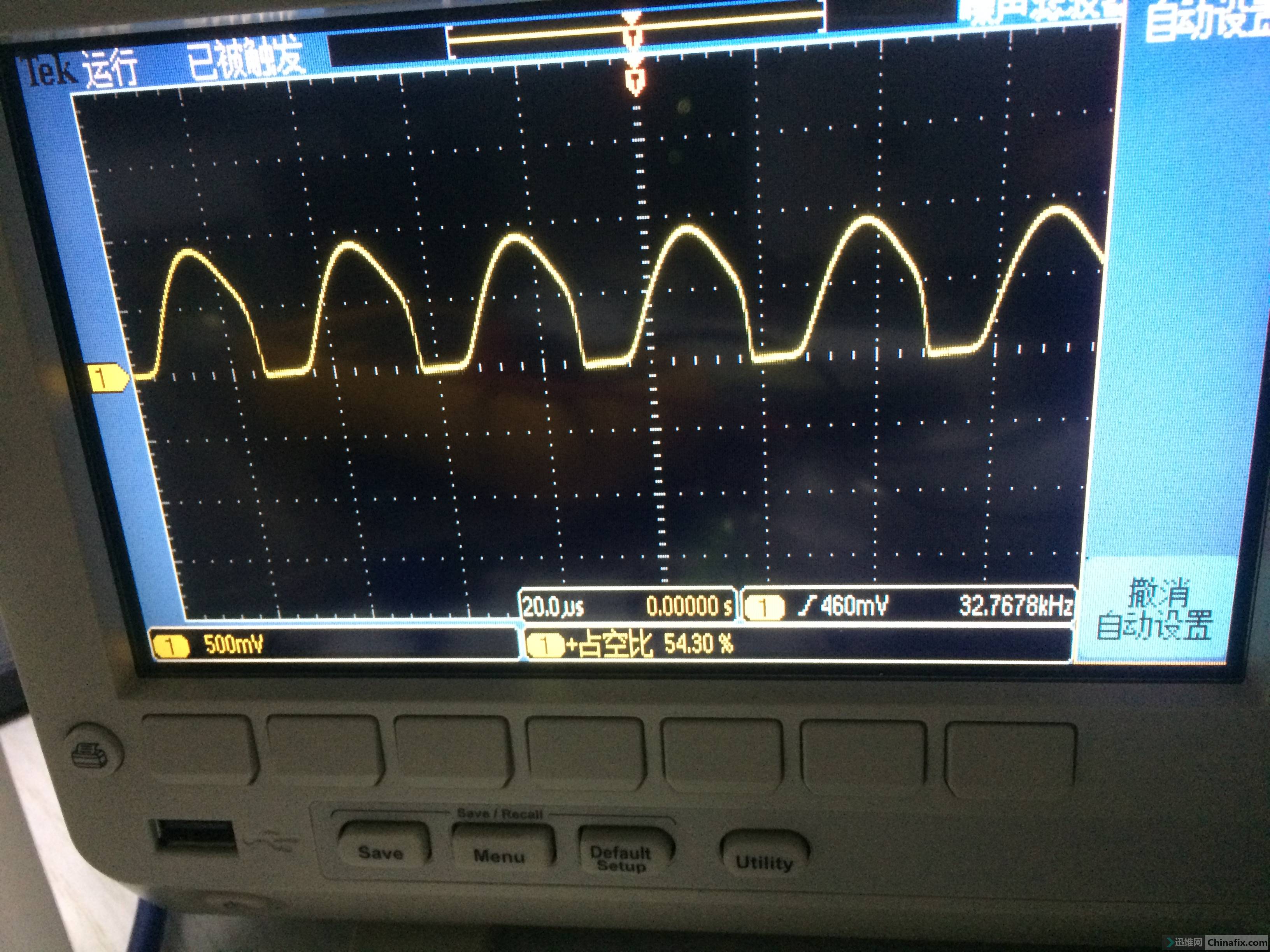 32.768晶振两个波形不一样算正常吗?频率差不