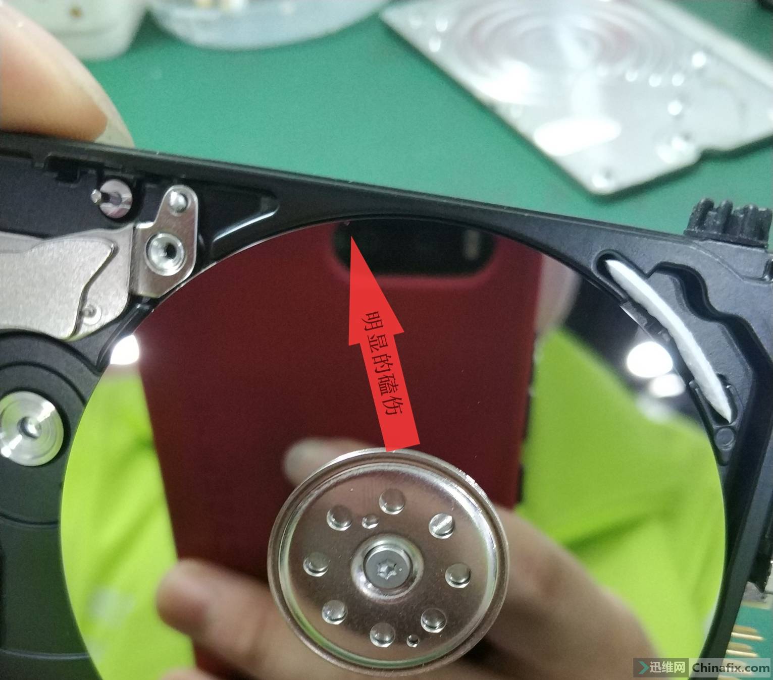 WD 1TB摔坏的移动硬盘开盘数据恢复