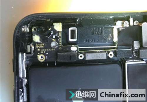 iPhone7手机摔坏,几近报废!就这样完美修复了