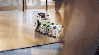 全球最小人工智能机器人横空出世，一生都没体验过的全新人机交互