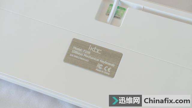 ikbcF108测评—玩灯也能叫的这么文艺