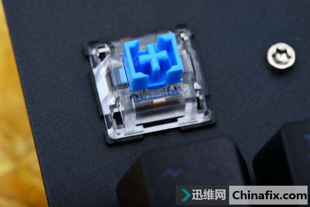 玩游戏用键盘还是手柄?答案意料不到