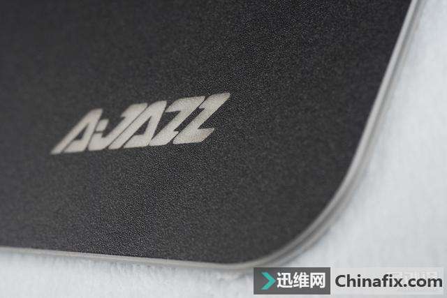 黑爵AJPAD RGB幻彩鼠标垫开箱体验