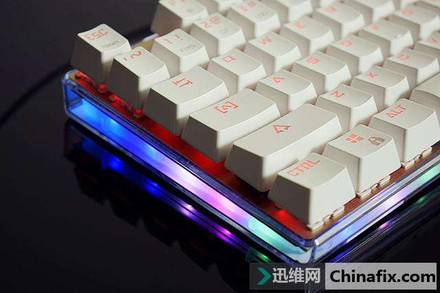 有激情 够炫目——摩豹K87S RGB机械键盘体验评