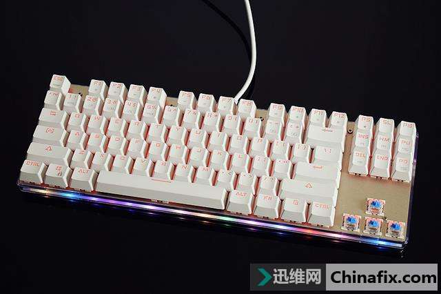 有激情 够炫目——摩豹K87S RGB机械键盘体验评