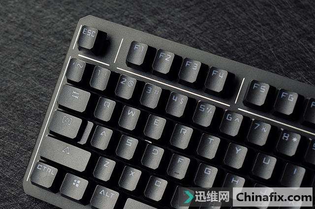 全面升级 快人一步——血手幽灵B975 RGB彩漫竞技键盘体验