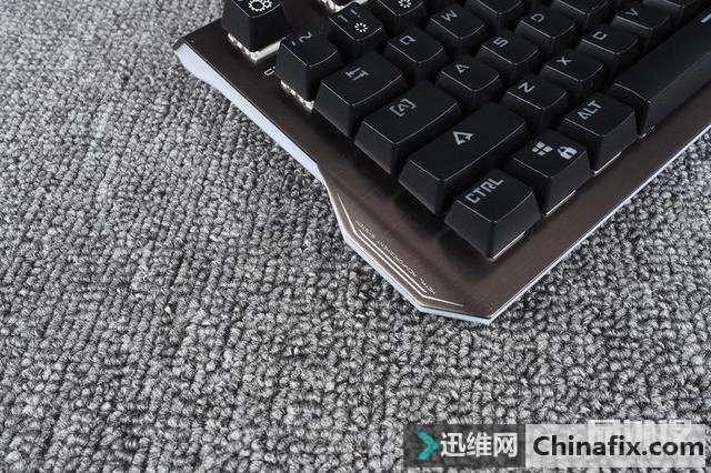 宜博K751 RGB机械键盘开箱测评