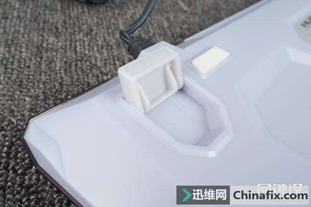 宜博K751 RGB机械键盘开箱测评