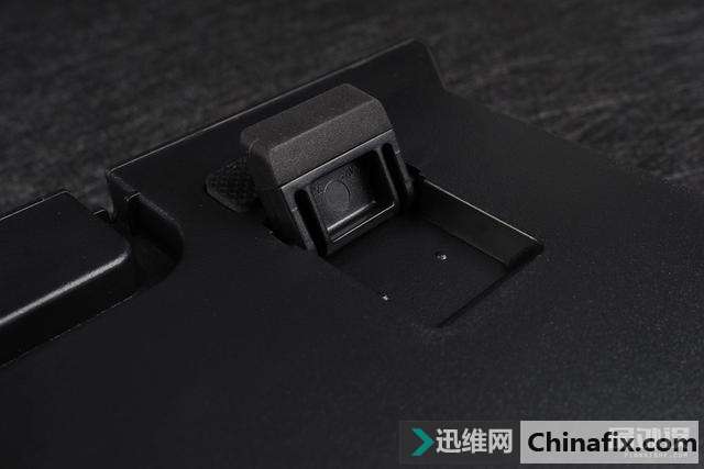 塔兰特Titan机械键盘测评