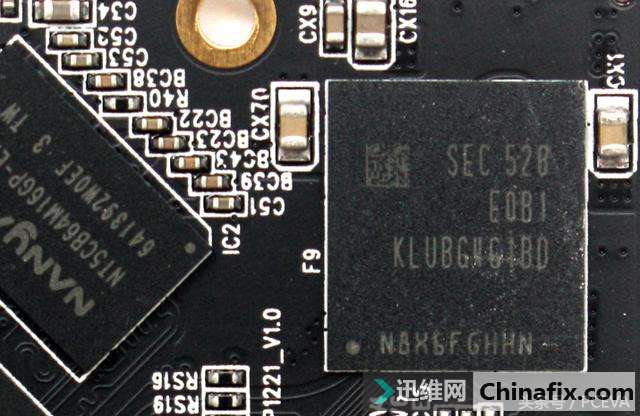 深度解读 如何识别SSD厂商不愿承认的拆解片与假标闪存