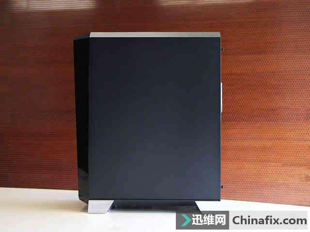 美式铁血硬汉 红火牛CR1280机箱测评