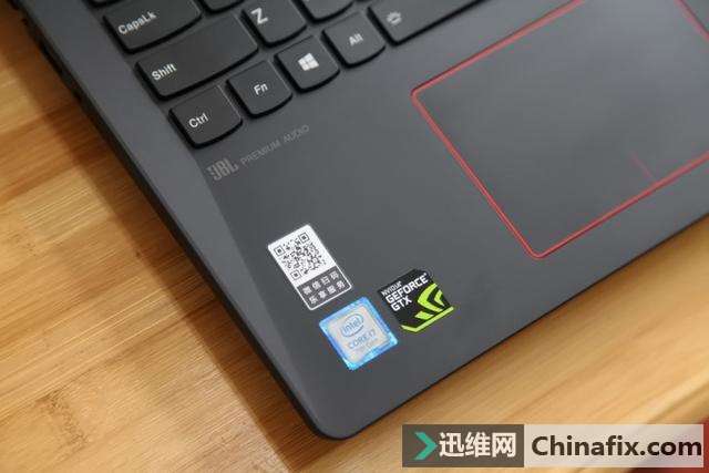 炫酷外观强大性能 联想拯救者Y720游戏本测评