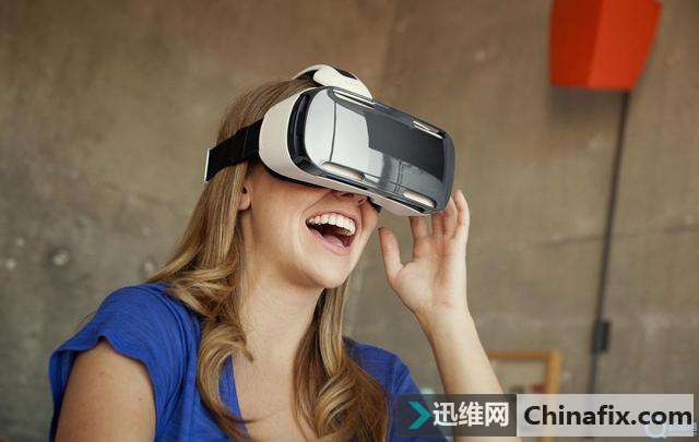 vr眼镜怎么买便宜 113134ricue8uclk8yykkt.jpg