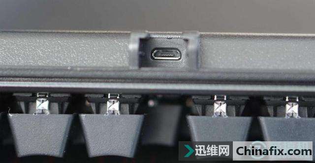 贱驴619打滚机械键盘-让你体验指尖上的快感