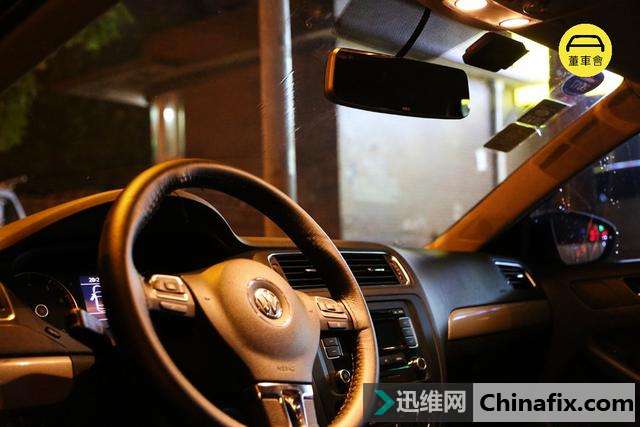 自从照了这个后视镜,我更有信心过七夕了:360 S900 智能云镜测评