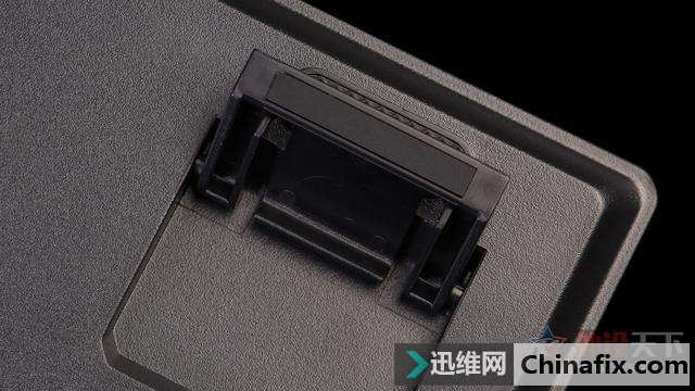原厂血统:雷柏V805背光游戏机械键盘测评