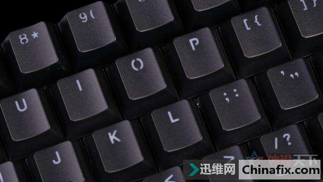 原厂血统:雷柏V805背光游戏机械键盘测评