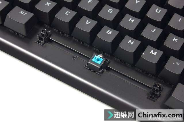 金士顿HyperX Alloy Elite机械键盘测评