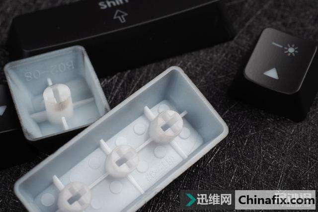 芝奇G.SKILL KM560 MX全背光机械键盘拆解测评