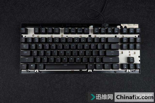 芝奇G.SKILL KM560 MX全背光机械键盘拆解测评