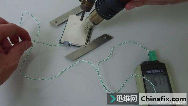 16核处理器开盖后发现原来是32核,可惜翻车了!