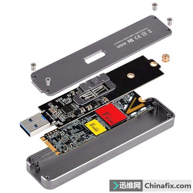 有了这个转接盒 老旧M.2 SSD秒变超高速U盘