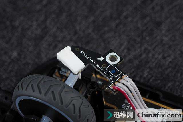 赛睿Sensei 310 & Rival 310游戏鼠标拆解测评