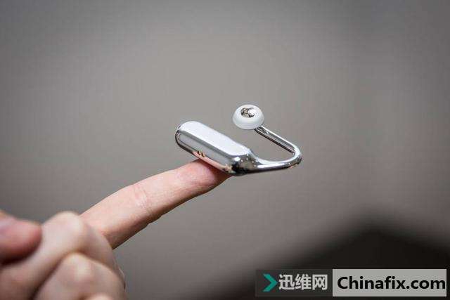 ȫ߽ʵỹиXperia Ear Open-Style Concept