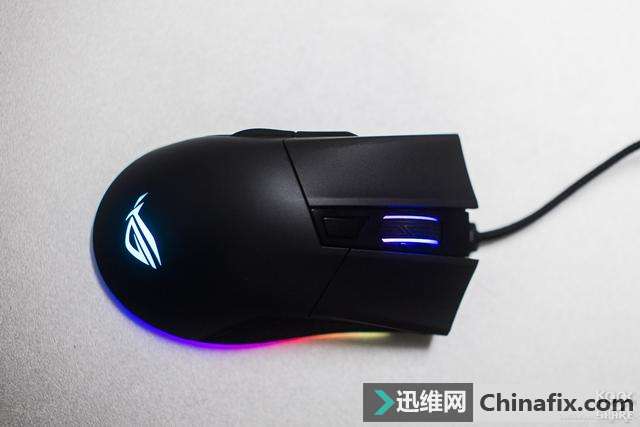 重新定义灯效,华硕 ROG GLADIUS II鼠标测评