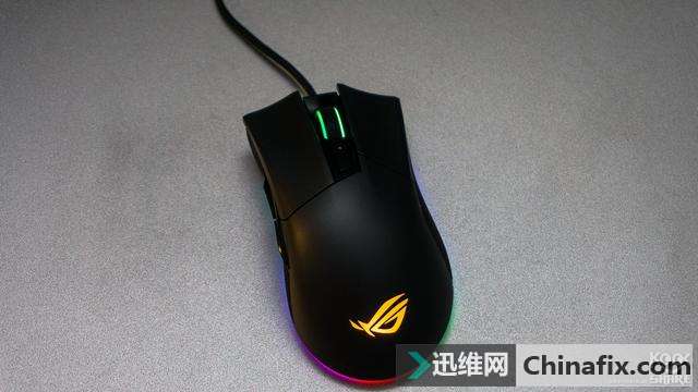 重新定义灯效,华硕 ROG GLADIUS II鼠标测评
