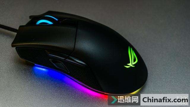 重新定义灯效,华硕 ROG GLADIUS II鼠标测评