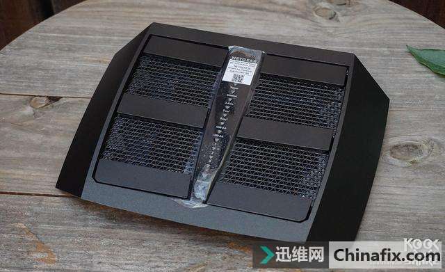 Netgear R8000P Ƶ·