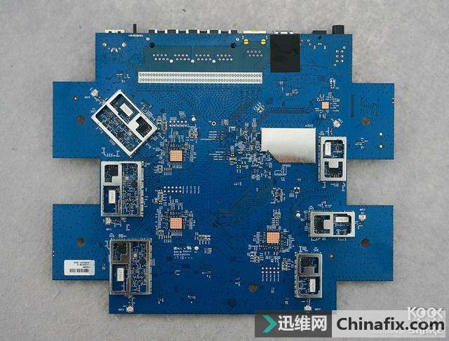 Netgear R8000P Ƶ·