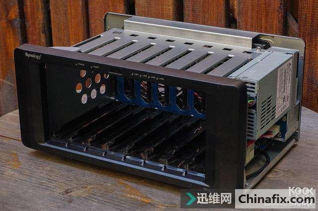 ӵ10GSynology DS1817+