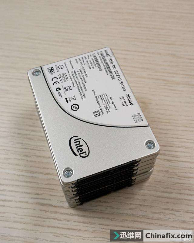 ӵ10GSynology DS1817+