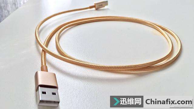 耐脏抗操易收纳,公牛Type-C编织数据线实测