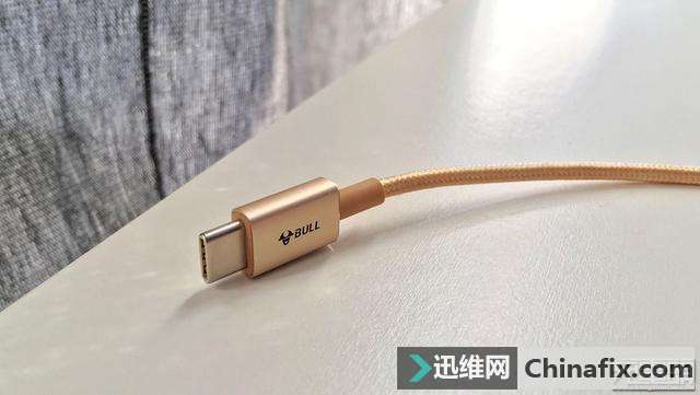 耐脏抗操易收纳,公牛Type-C编织数据线实测