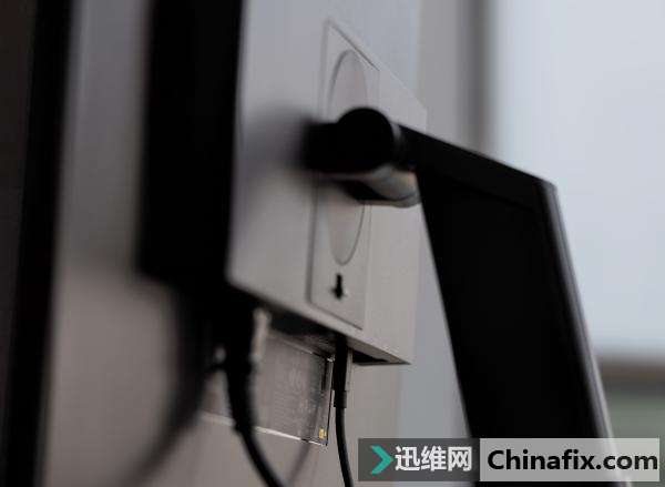 买显示器选 HDMI 接口?或许你该考虑下 USB-C 了:ThinkVision X1 体验