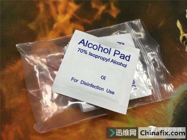 真能暴降30℃?处理器开盖换液金暴力测验