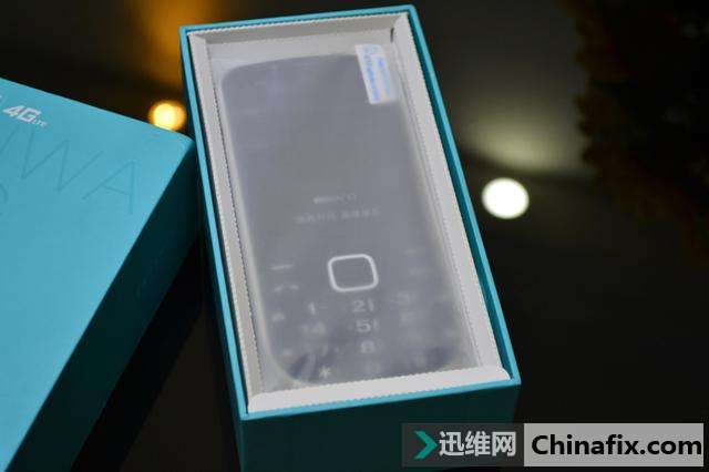 米王M2-触控按键4G老年手机运用体验