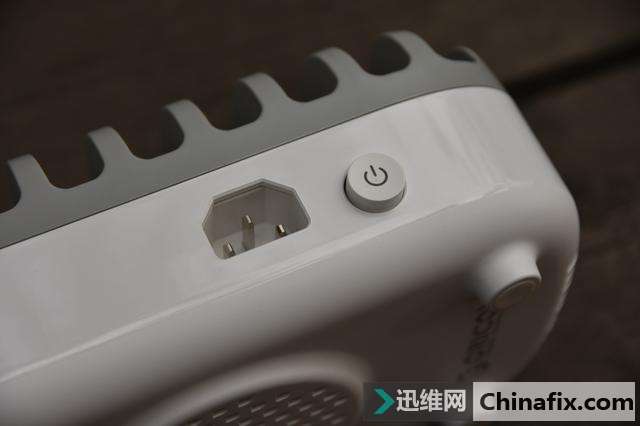 充电巨无霸——奥睿科充电巴士体验