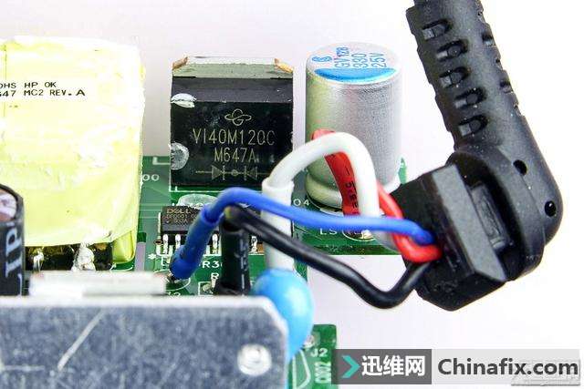 DELL戴尔45W(LA45NM150)Type-C PD笔记本充电器拆解测评